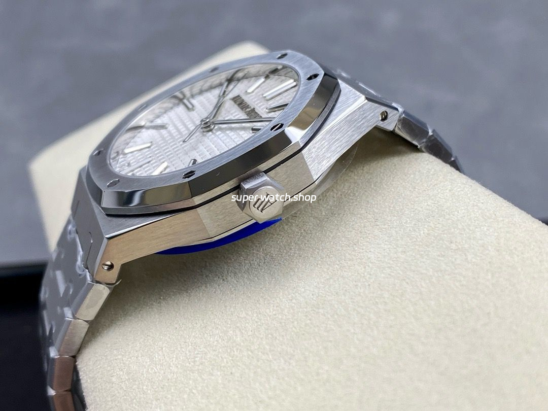 ZF Factory Audemars Piguet Royal Oak 50th Anniversary 15510ST.OO.1320ST.03 41mm Full Steel White Dial - Image 7