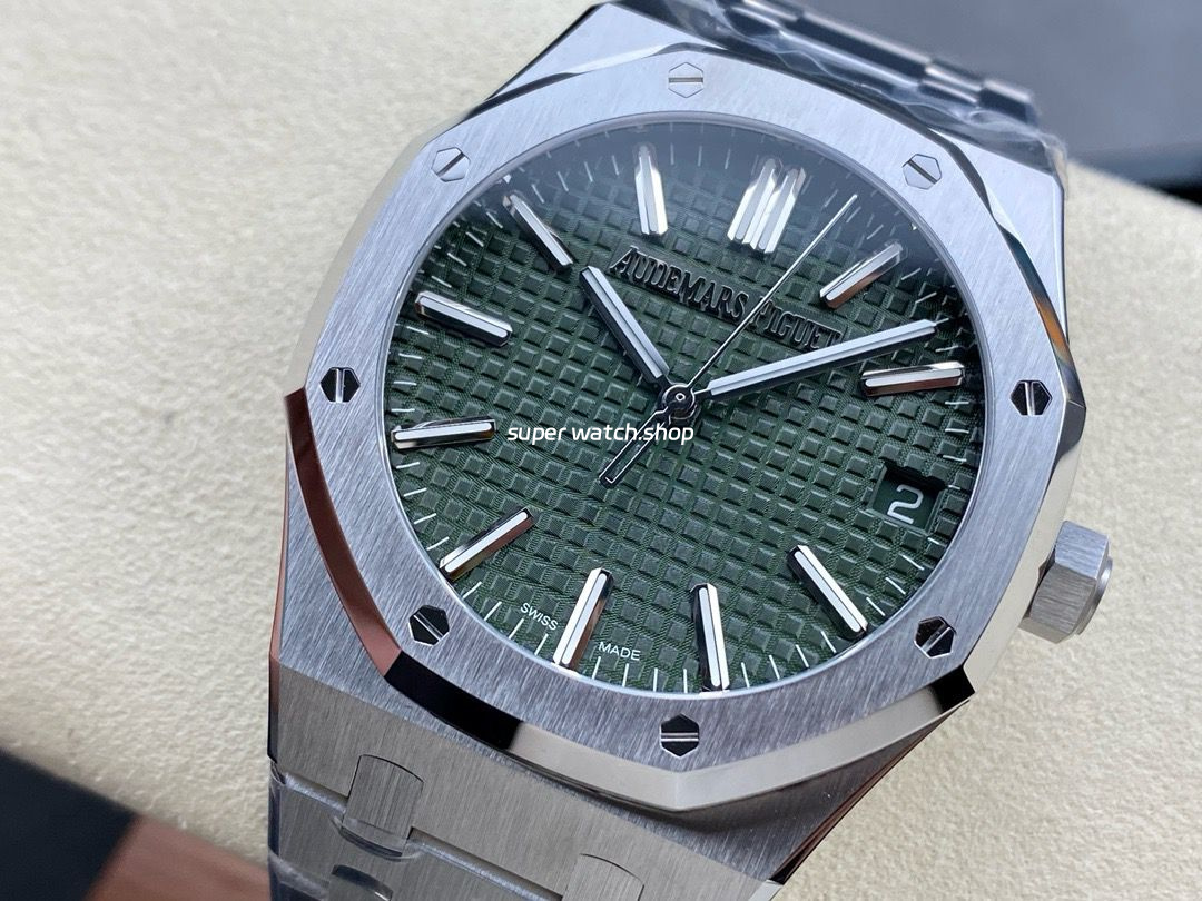 ZF Factory Audemars Piguet Royal Oak “50th Anniversary” 15510ST.OO.1320ST.04 41mm Full Steel Green Dial - Image 3