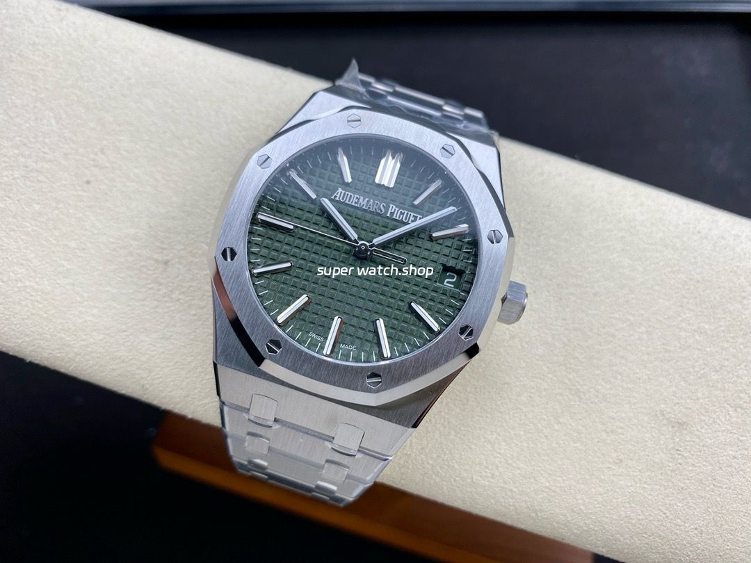 ZF Factory Audemars Piguet Royal Oak “50th Anniversary” 15510ST.OO.1320ST.04 41mm Full Steel Green Dial - Image 5