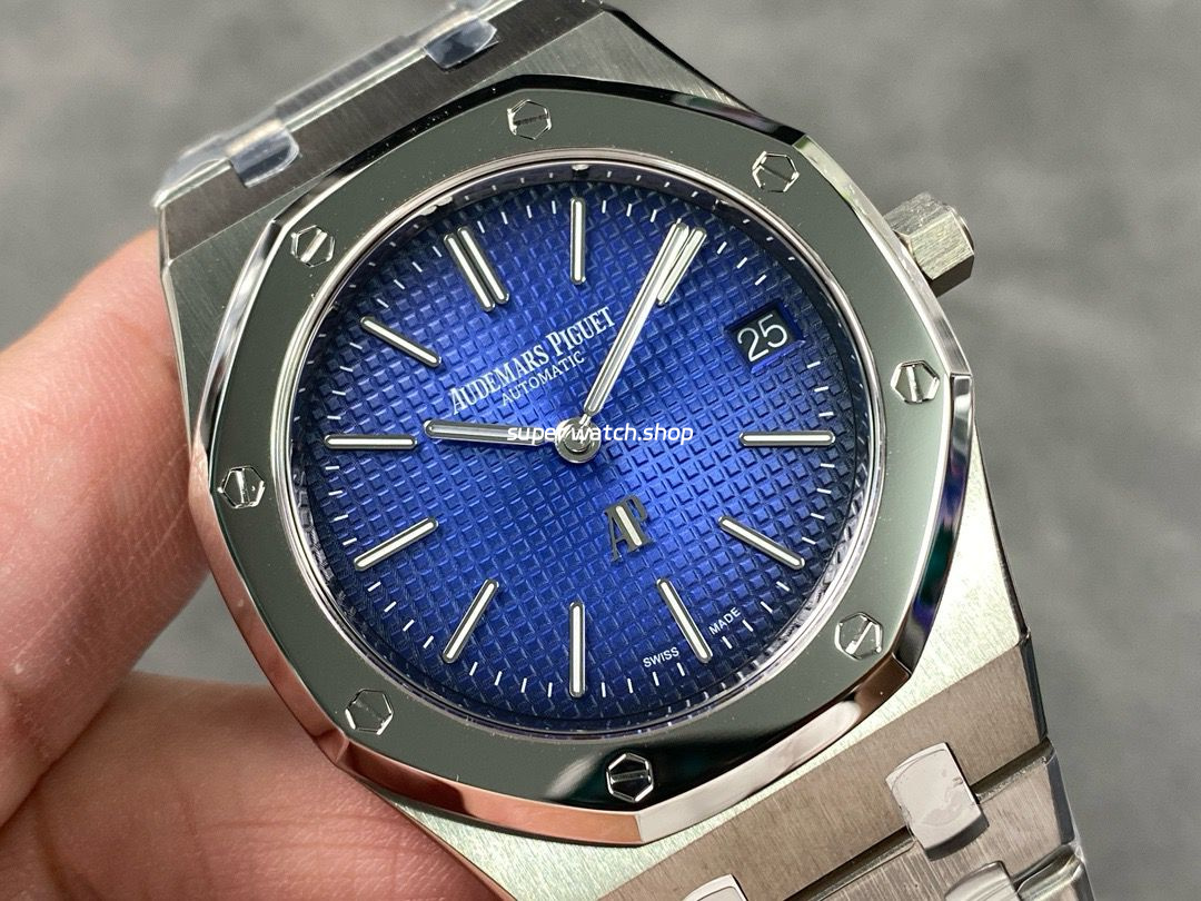 ZF Factory Audemars Piguet Royal Oak Jumbo 15202IP.OO.1240IP.01 39mm Full Titanium Blue Dial - Image 2