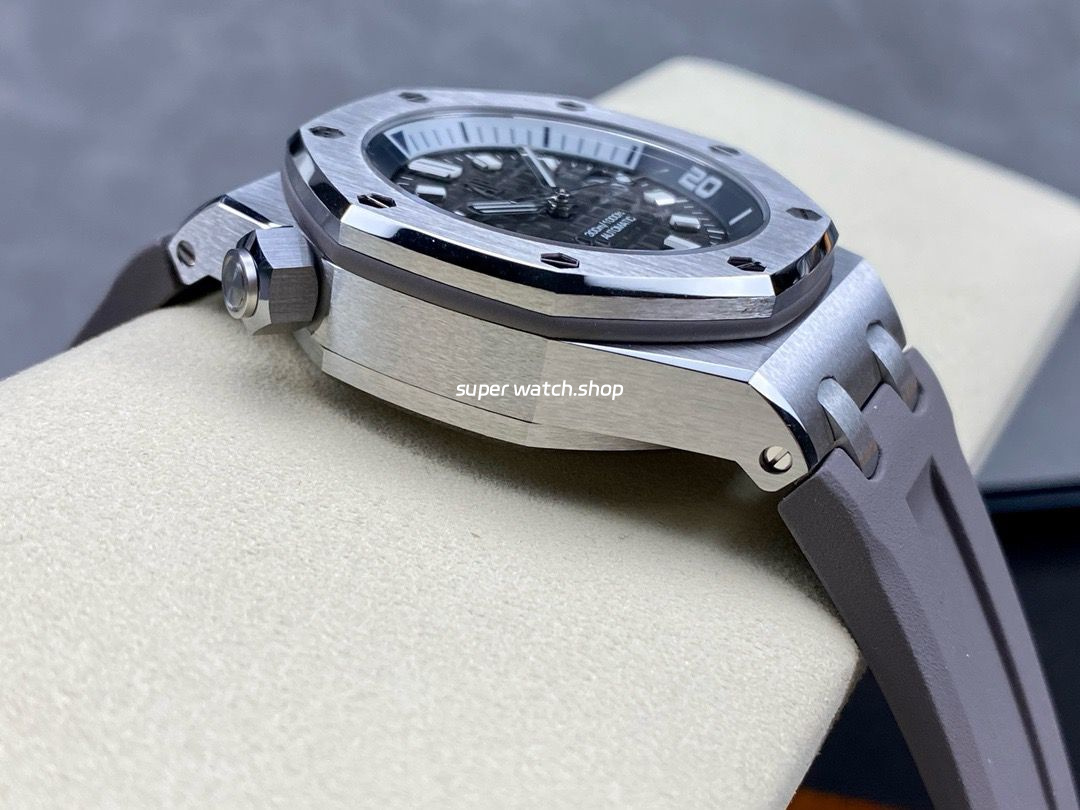 ZF Factory Audemars Piguet Royal Oak Offshore Diver 15720ST.OO.A009CA.01 42mm Steel Rubber Strap Grey Dial - Image 5