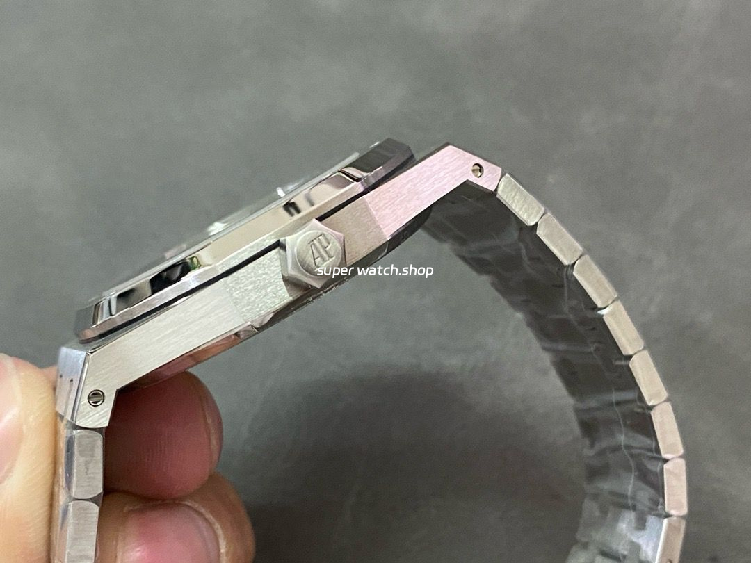 ZF Factory Audemars Piguet Royal Oak Selfwinding 15400ST.OO.1220ST.03 41mm Full Steel Blue Dial - Image 6