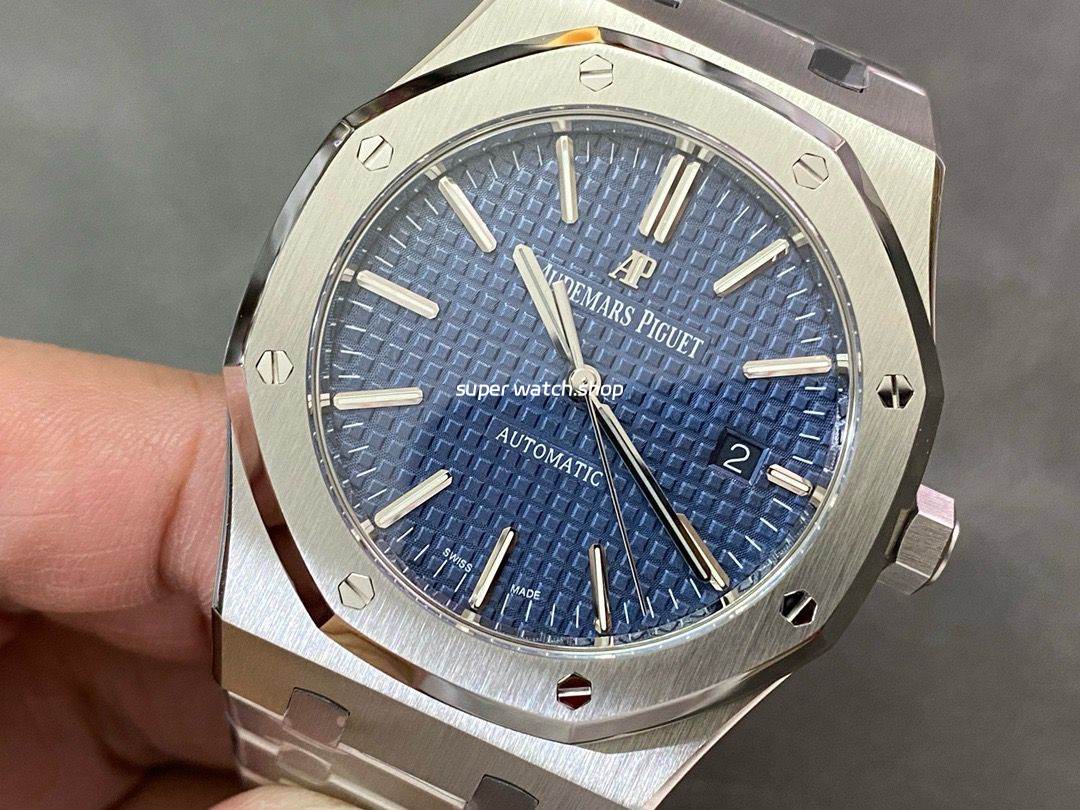 ZF Factory Audemars Piguet Royal Oak Selfwinding 15400ST.OO.1220ST.03 41mm Full Steel Blue Dial - Image 3