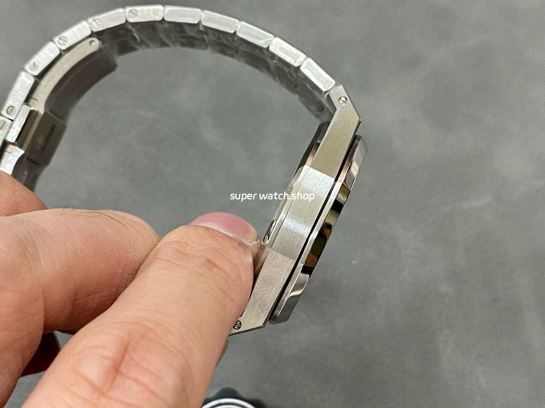 ZF Factory Audemars Piguet Royal Oak Selfwinding 15450ST.OO.1256ST.03 37mm Full Steel Blue Dial - Image 5