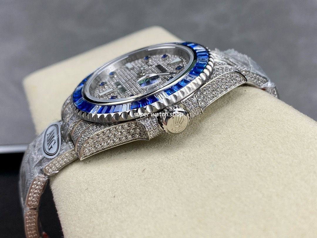 AMG Factory Rolex Submariner Date 116610 40mm Blue White Diamond Bezel Full 904L Diamond Blue Word Pin Diamond Dial - Image 7