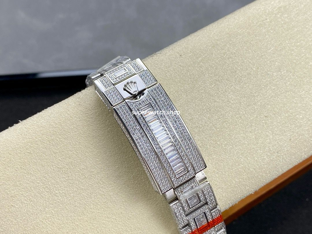 AMG Factory Rolex Submariner Date 116610 40mm Blue White Diamond Bezel Full 904L Diamond Diamond Dial - Image 9