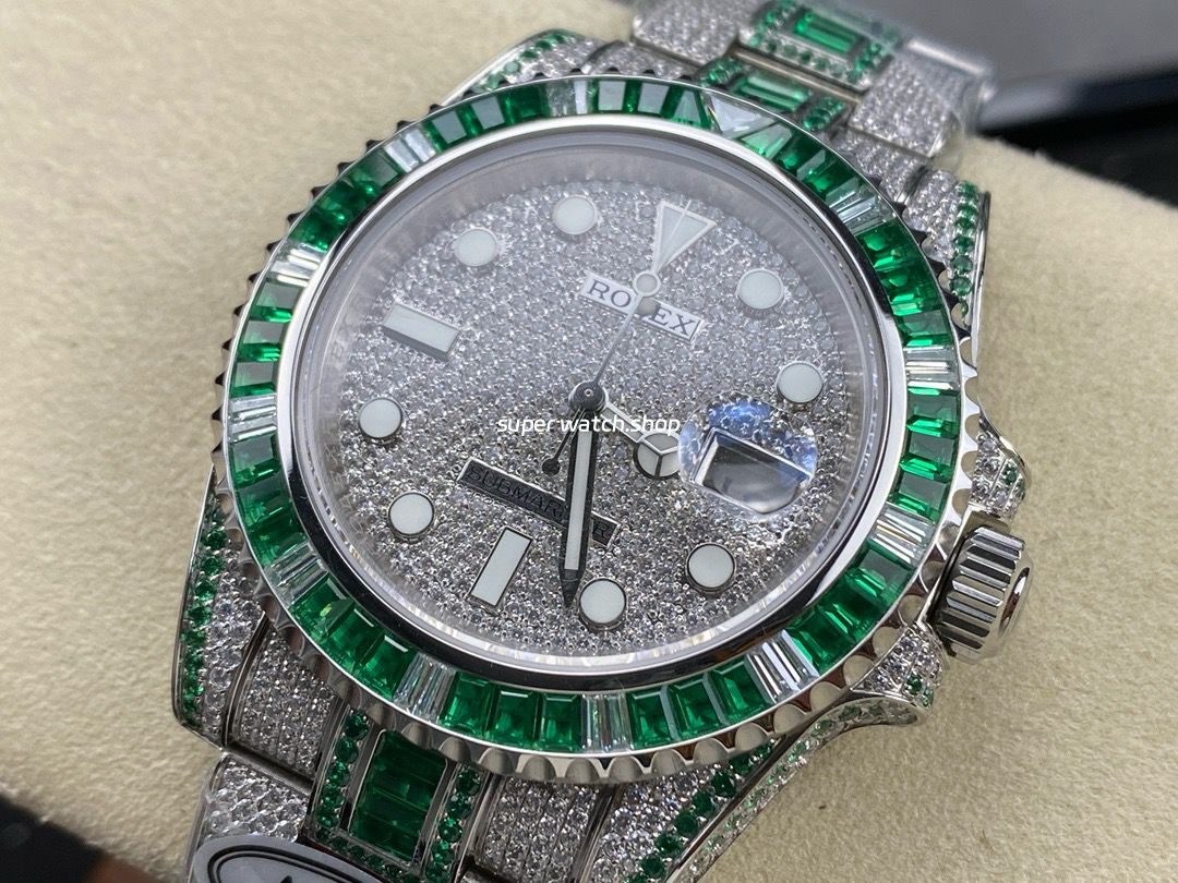 AMG Factory Rolex Submariner Date 116610 40mm Green White Diamond Bezel Full 904L Green Diamond Diamond Dial - Image 3