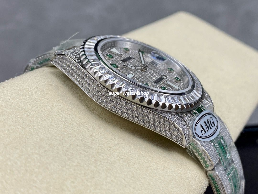 AMG Factory Rolex Submariner Date 116610 40mm White Diamond Bezel Full 904L Green Diamond Green Word Pin Diamond Dial - Image 6