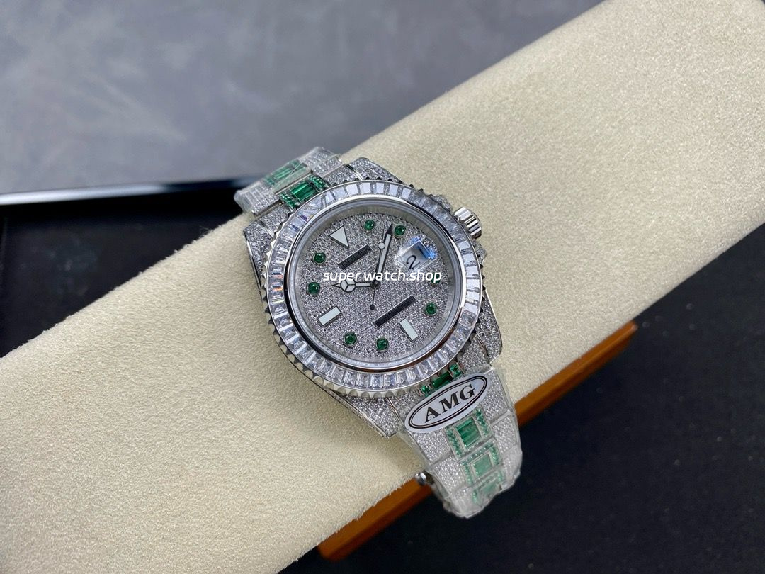 AMG Factory Rolex Submariner Date 116610 40mm White Diamond Bezel Full 904L Green Diamond Green Word Pin Diamond Dial - Image 4