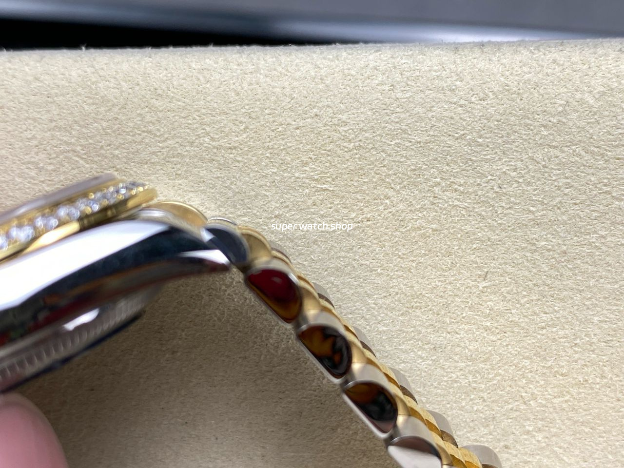 ARF Factory Counterweight Rolex Datejust 278383RBR-0028 31mm Yellow Gold Diamond Bezel Mother of Pearl Dial - Image 11