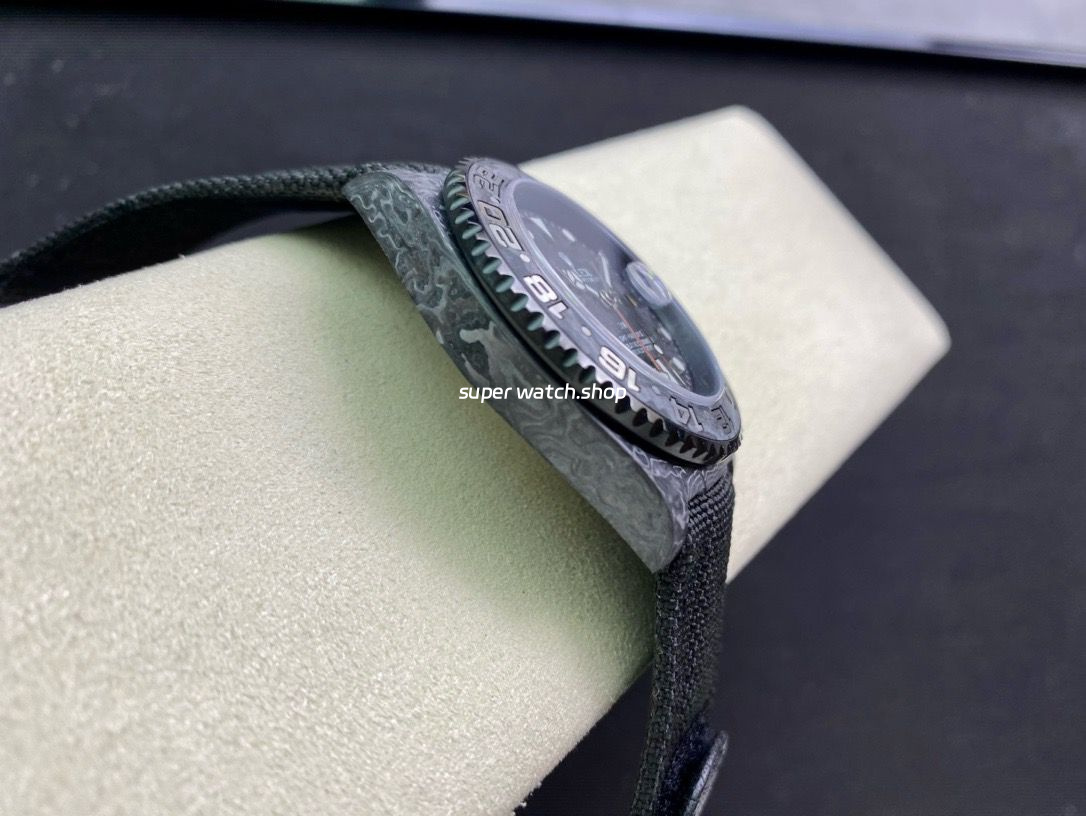 DIW Factory Rolex GMT-Master II 126710 Limited Edition 40mm Silver Word Carbon Fiber Artificial Fiber Woven Strap Silver&Carbon Fiber Dial - Image 5