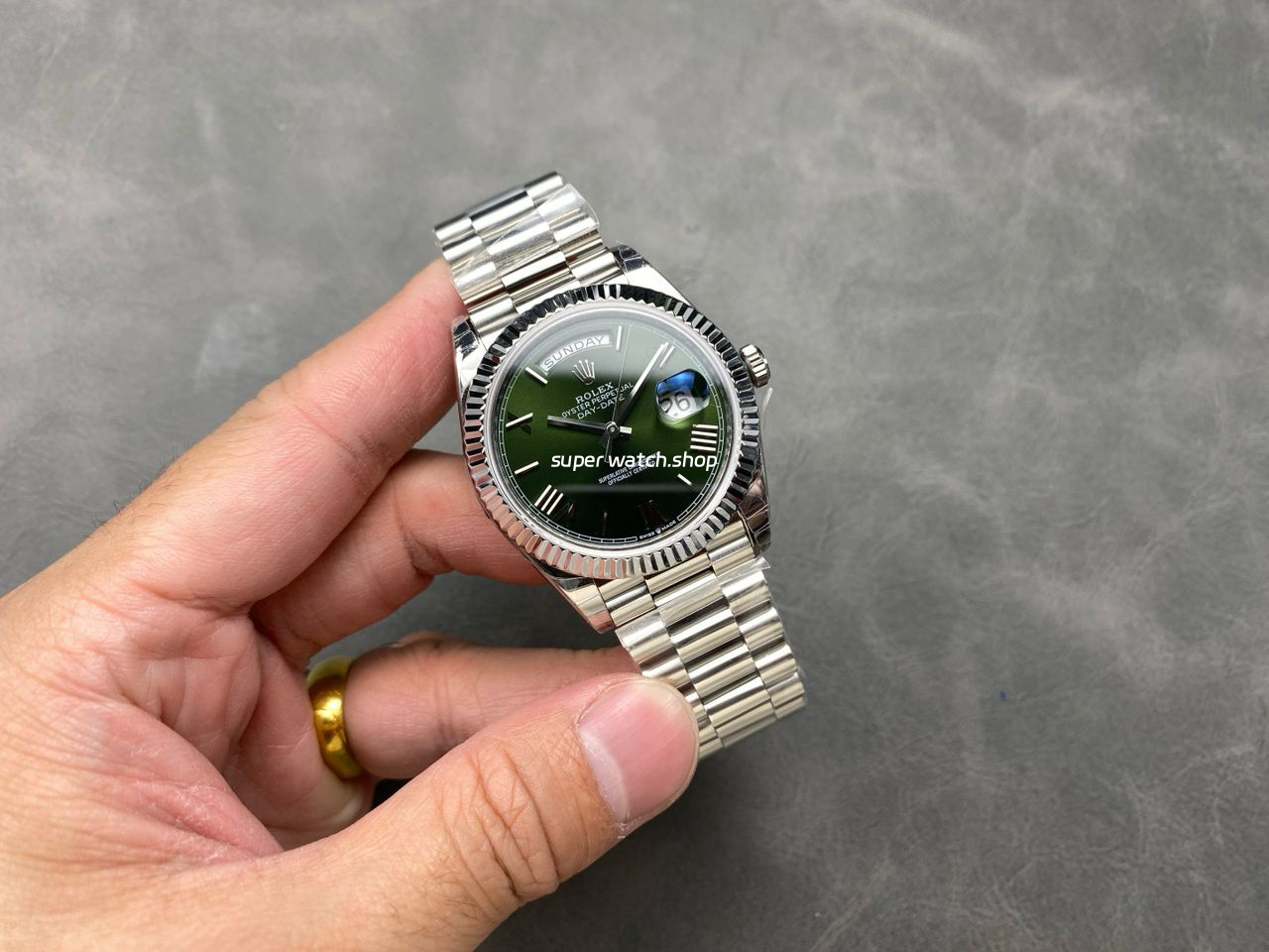 KF Factory Counterweight Rolex Day-Date 228239-0033 40mm Full White Gold Roman Numerals Dark Green Dial - Image 4