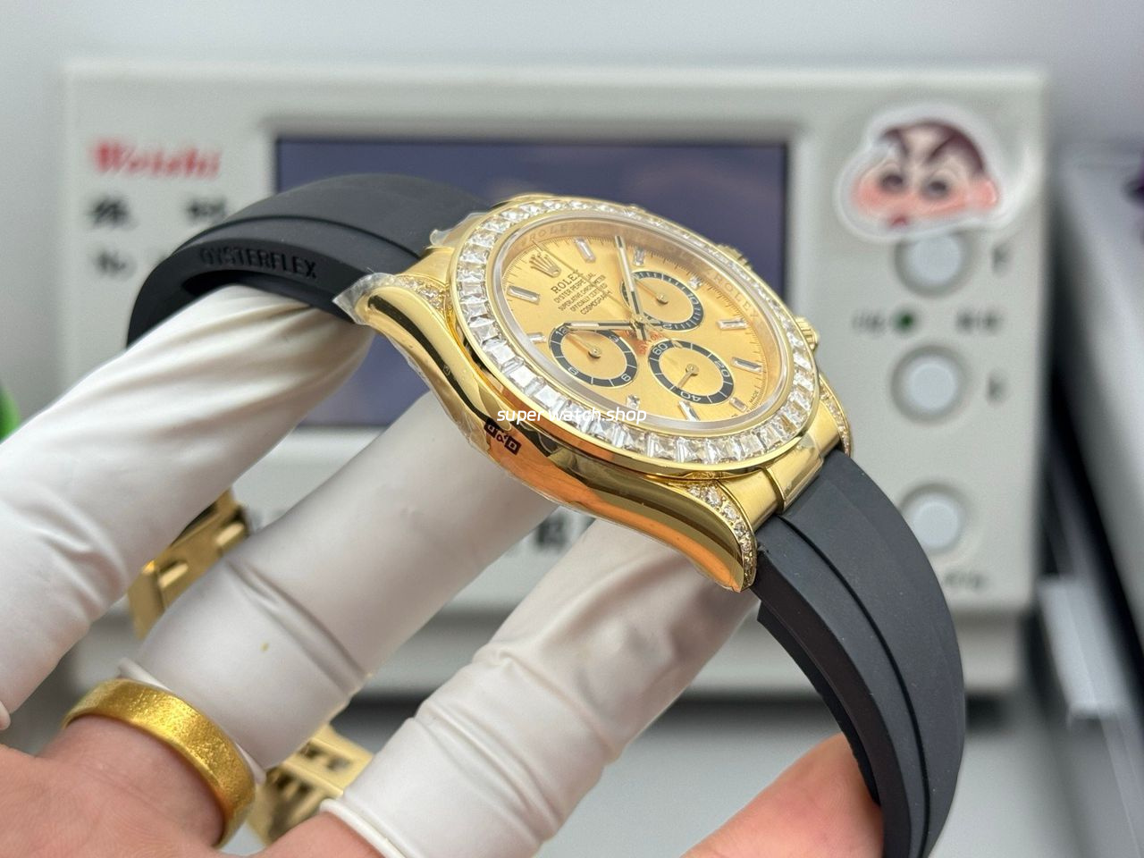 N+ Factory Counterweight Rolex Daytona 126538TBR-0004 40mm Yellow Gold Oysterflex Diamond Bezel Gold Dial - Image 5