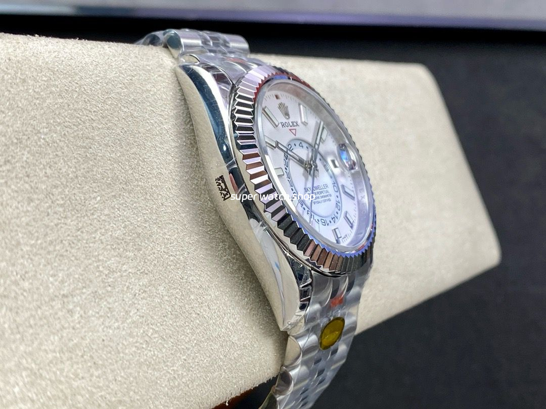Noob Factory Rolex Sky-Dweller 336934-0004 42mm Full 904L White Dial Jubilee - Image 6