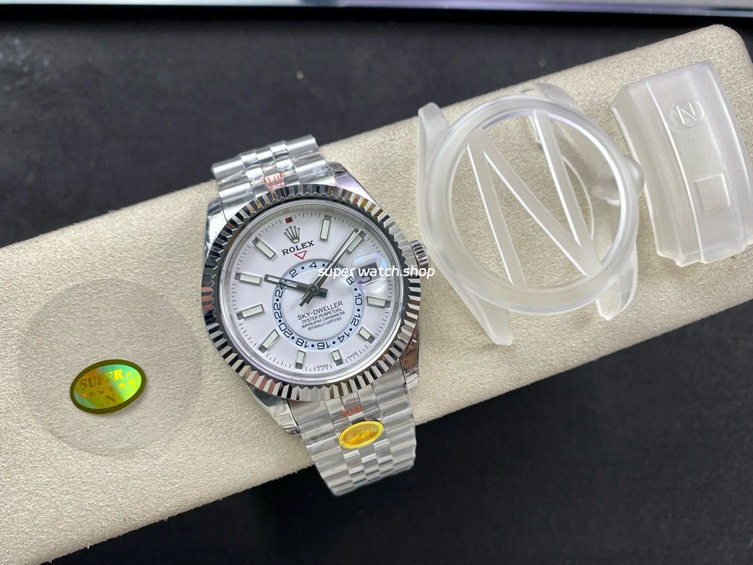 Noob Factory Rolex Sky-Dweller 336934-0004 42mm Full 904L White Dial Jubilee - Image 4