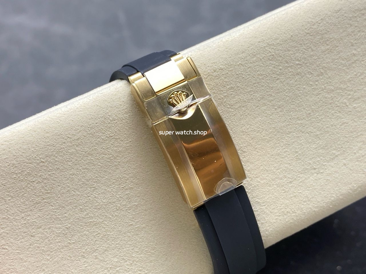 QF Factory CounterWeight Rolex Daytona 116518LN-0076 40mm Yellow Gold Rubber Oysterflex Meteorite Dial - Image 8