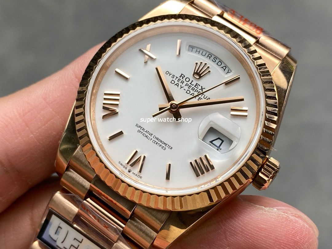 QF Factory Counterweight Rolex Day-Date 36 128235-0052 36mm Full Rose Gold Roman Numerals White Dial - Image 3