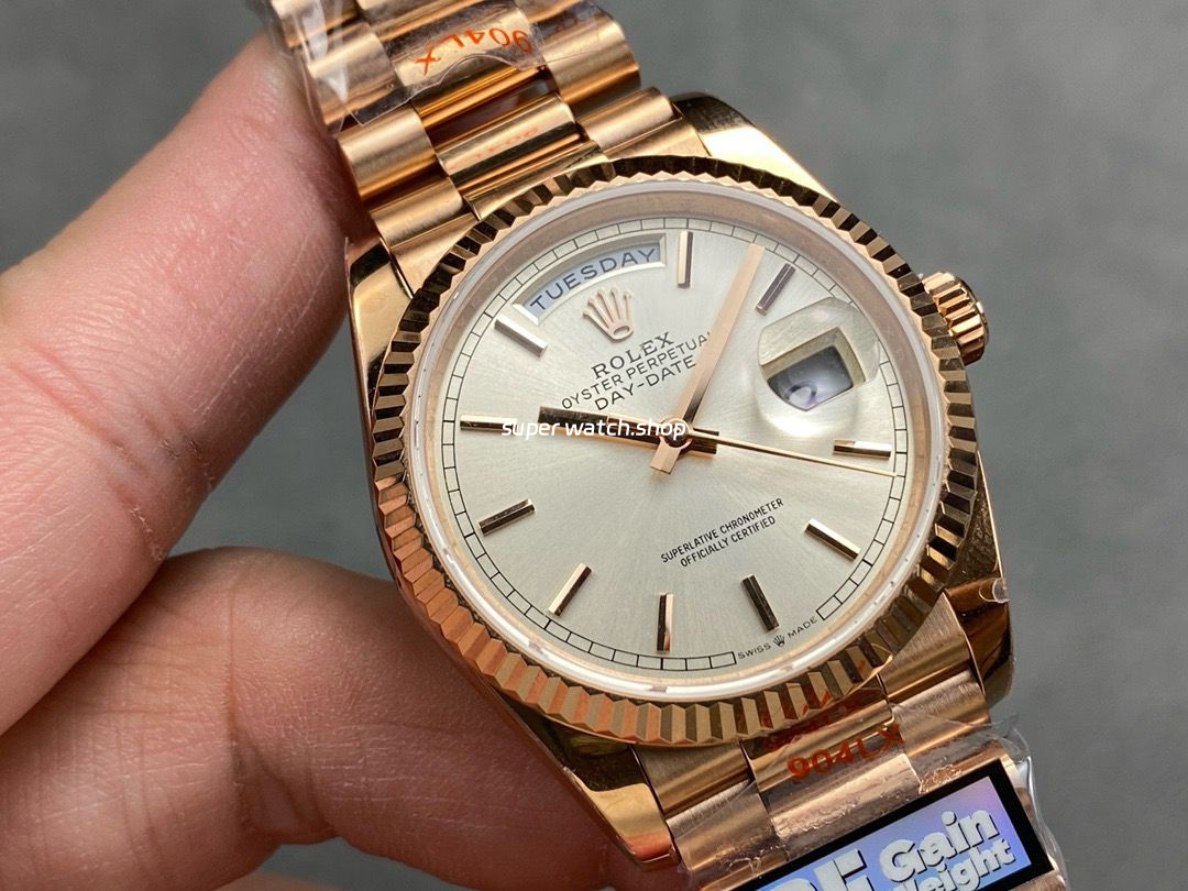 QF Factory Counterweight Rolex Day-Date 36 128235 36mm Full Rose Gold Silver Dial - Image 2