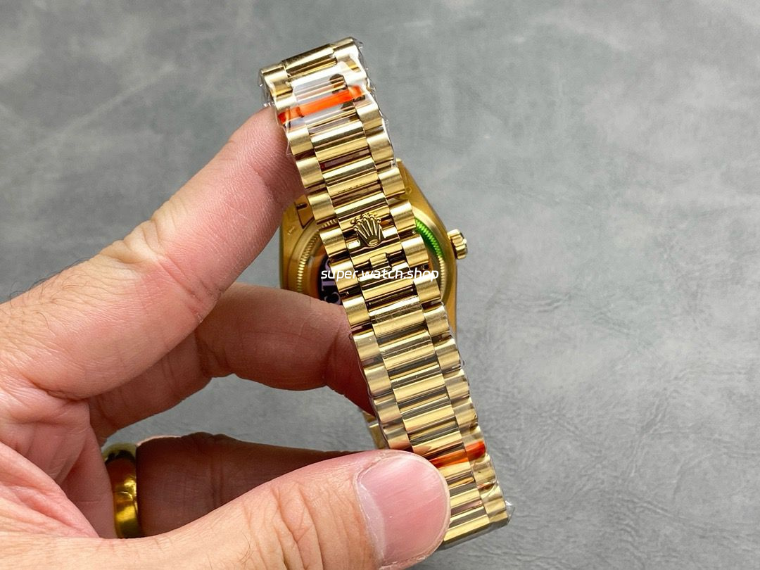 QF Factory Counterweight Rolex Day-Date 36 128238-0076 36mm Full Yellow Gold Roman Numerals Silver Dial - Image 8