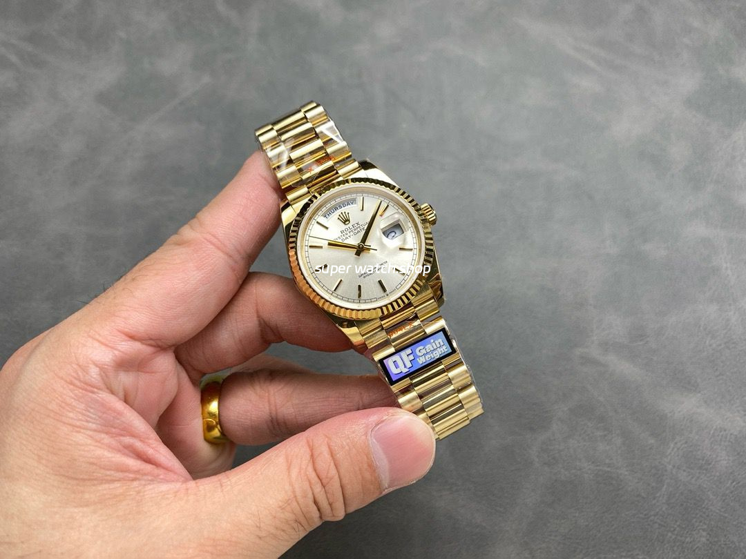 QF Factory Counterweight Rolex Day-Date 36 128238-0081 36mm Full Yellow Gold Silver Dial - Image 4