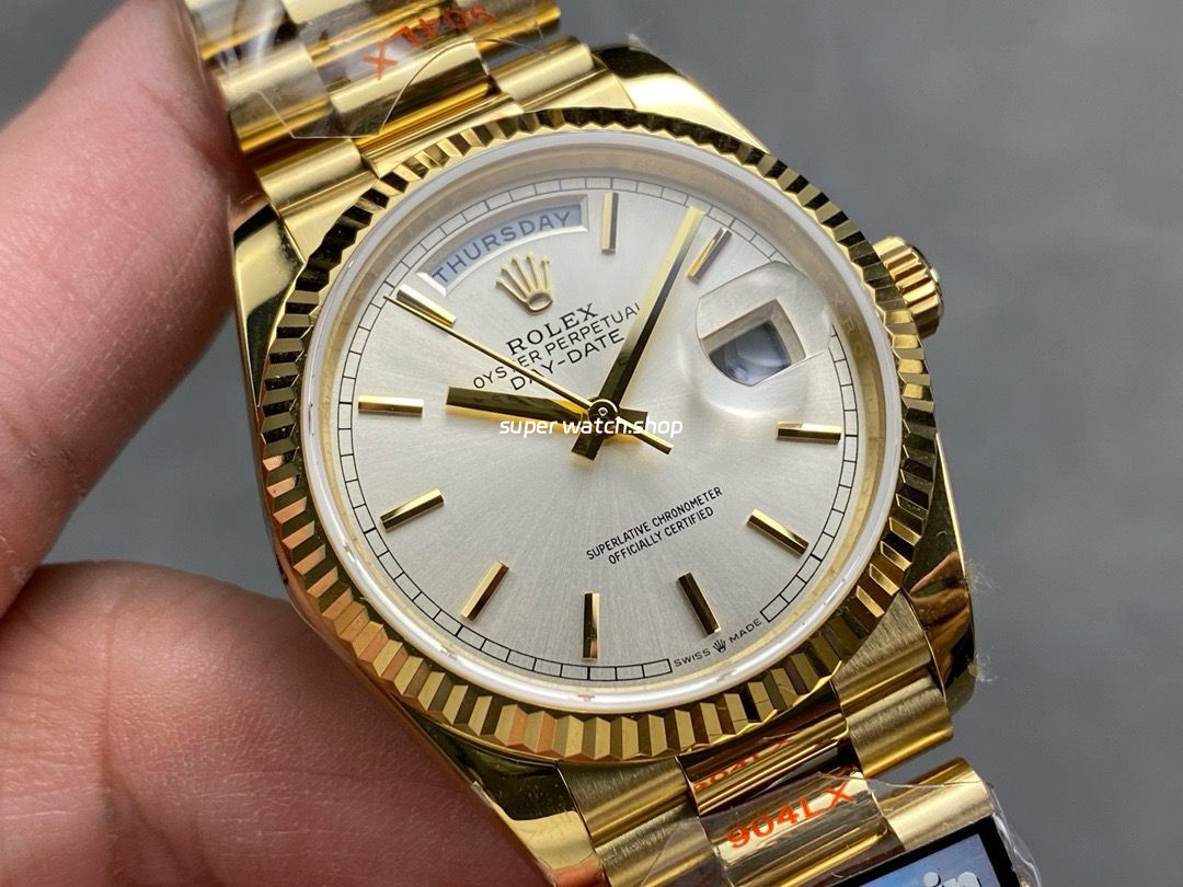 QF Factory Counterweight Rolex Day-Date 36 128238-0081 36mm Full Yellow Gold Silver Dial - Image 2