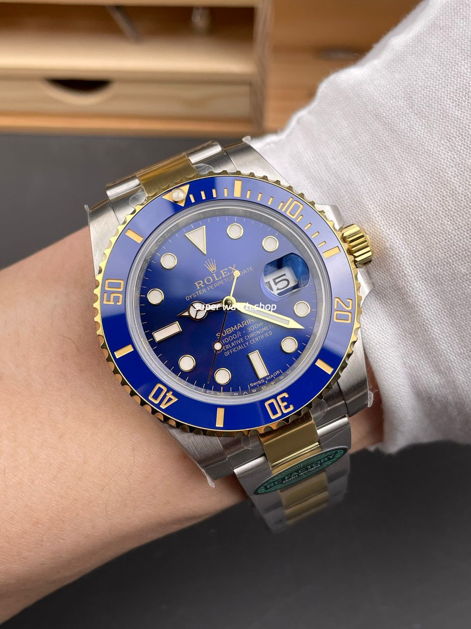 RC Factory Counterweight Rolex Submariner Date 116613LB 40mm Half Gold Blue Dial - Image 4