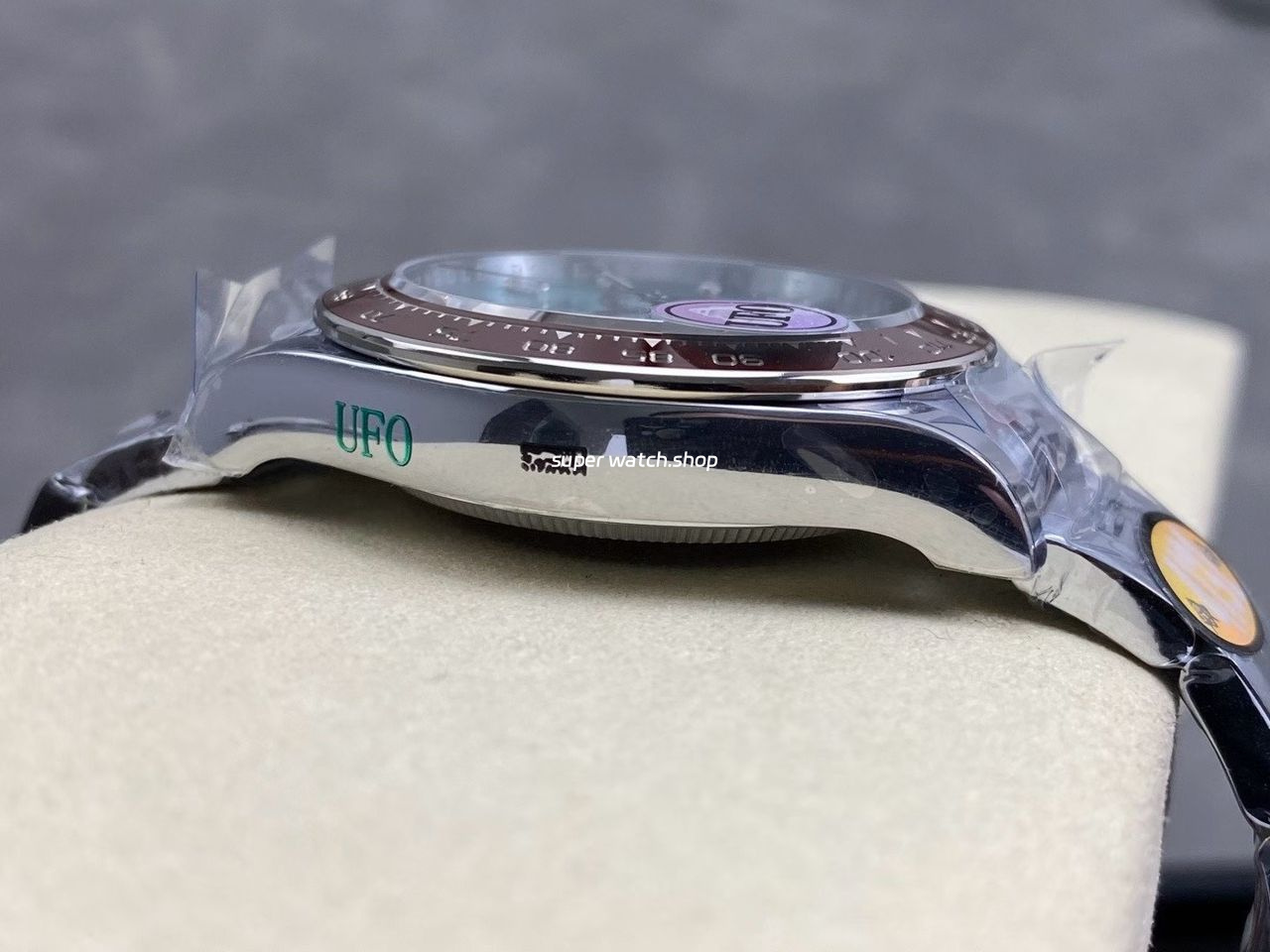 UFO Factory Counterweight Rolex Daytona 126506-0002 40mm Full Platinum Ice Blue Diamond Baguette Dial - Image 4