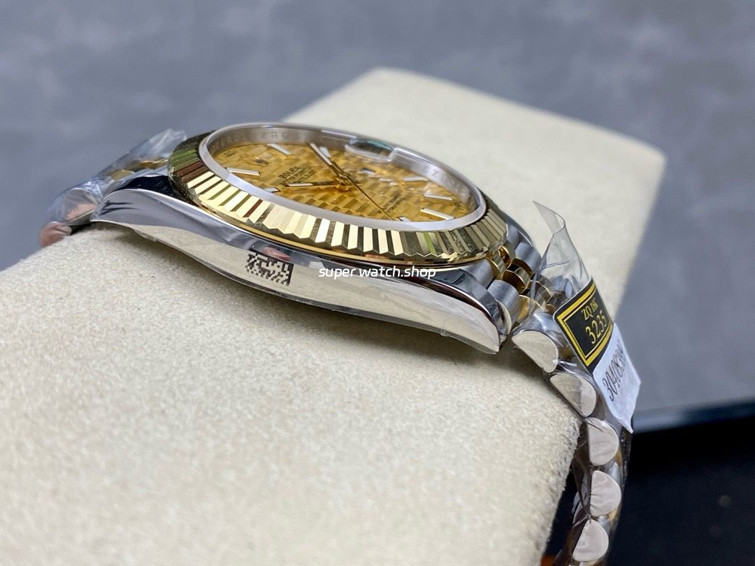 ZQ Factory Rolex Datejust 126333-0022 41mm Half Yellow Gold Fluted Motif Gold Dial Jubilee - Image 5