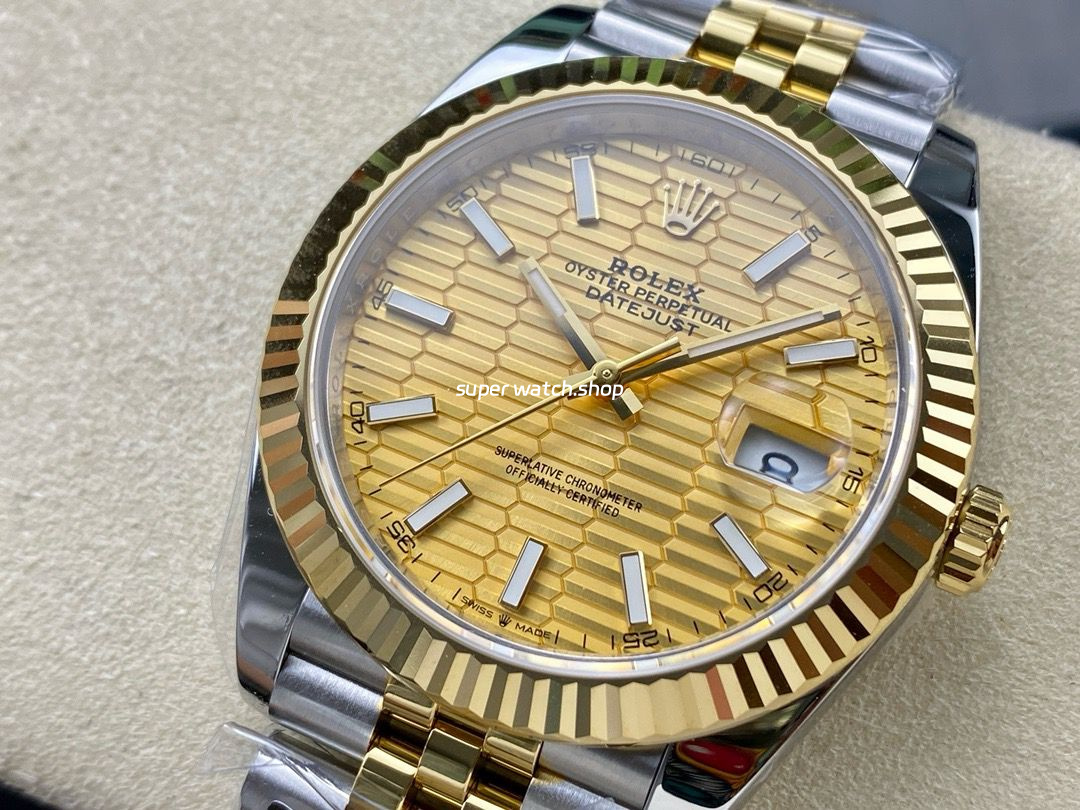 ZQ Factory Rolex Datejust 126333-0022 41mm Half Yellow Gold Fluted Motif Gold Dial Jubilee - Image 3