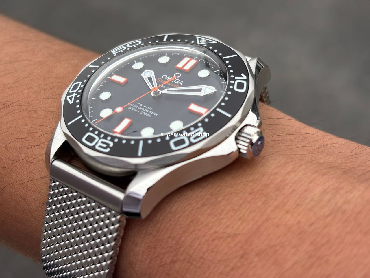 VS Factory Omega Seamaster Diver 300M 210.30.42.20.01.018 42mm Black Dial - Image 5