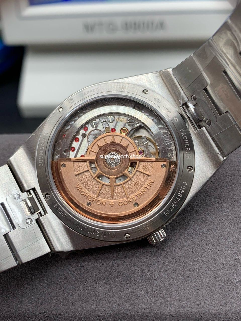 8F Factory Vacheron Constantin Overseas 2000V 40mm Full White Gold Blue Dial - Image 5