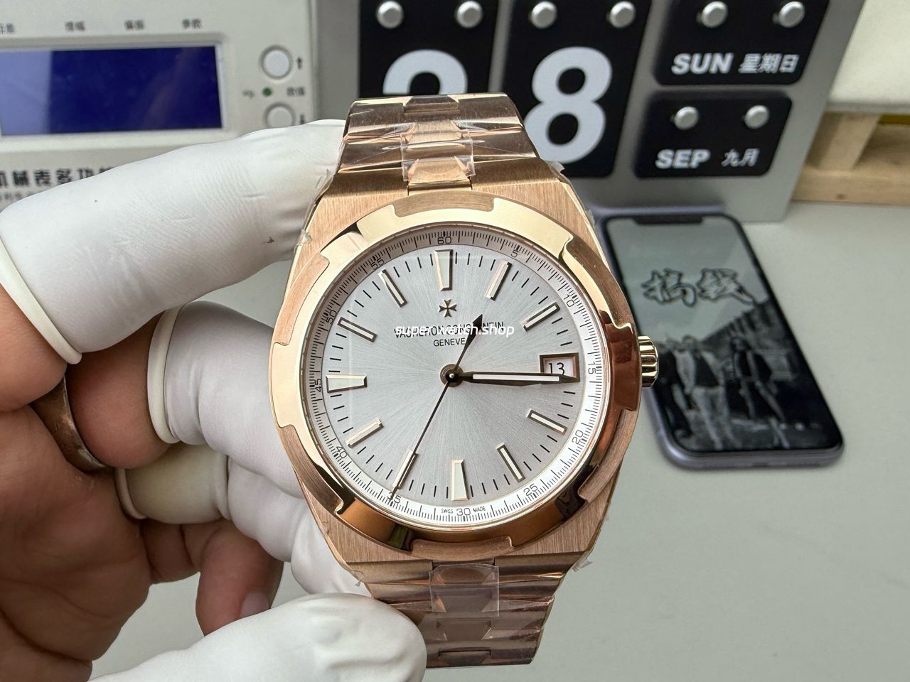 8F Factory Vacheron Constantin Overseas 4500v/000R-B127 41mm Full Rose Gold Silver Dial