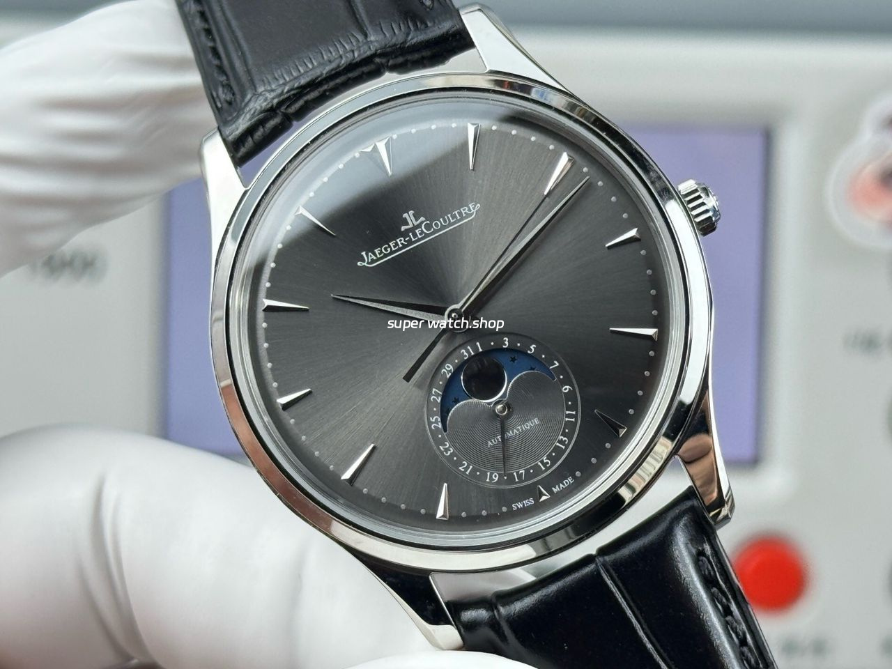 GF Factory Jaeger-LeCoultre Master Ultra Thin Moon Q1363540 39mm White Gold Leather Strap Grey Dial - Image 2