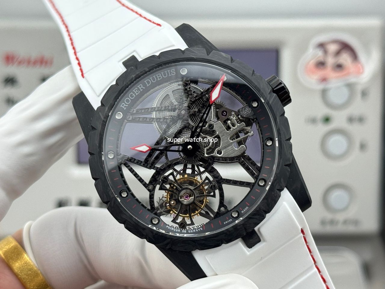 NEW Factory Roger Dubuis Excalibur DBEX0577 42mm Carbon Fiber Rubber Strap Skeletonized Dial - Image 4