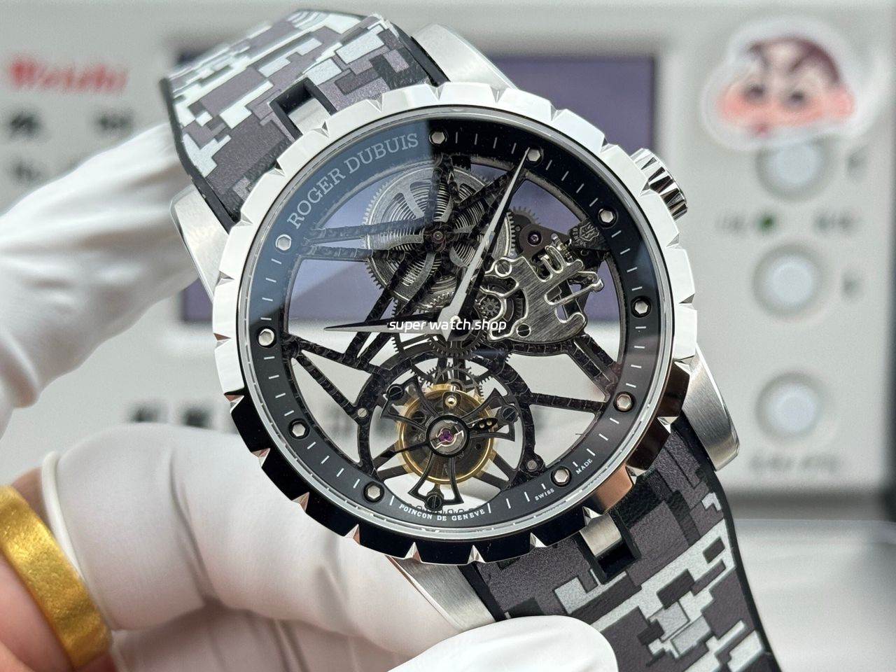 NEW Factory Roger Dubuis Excalibur Spider RDDBEX0393 Tourbillon 42mm White Gold Rubber Strap Black Dial - Image 3