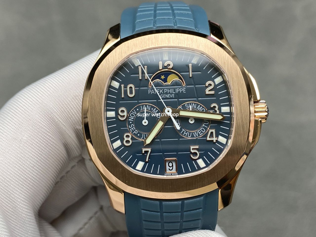 PPM Factory Patek Philippe Aquanaut 5261R-001 40mm Rose Gold Blue Rubber Strap Blue Dial