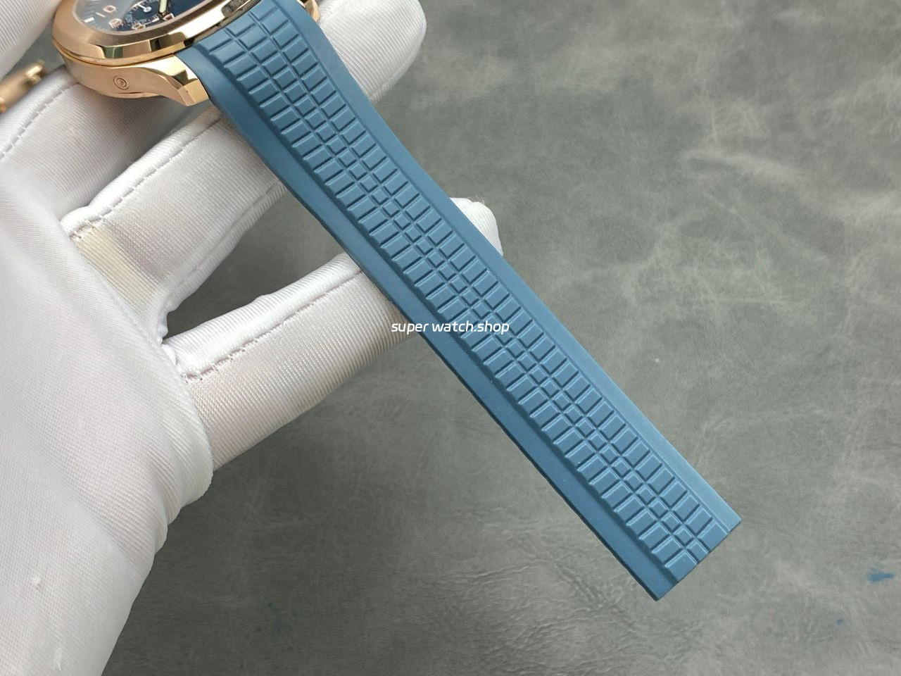 PPM Factory Patek Philippe Aquanaut 5261R-001 40mm Rose Gold Blue Rubber Strap Blue Dial - Image 9