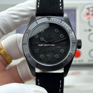 TW Factory Tudor Black Bay 79210CNU 41mm Leather Strap Black DLC-coated Black Dial
